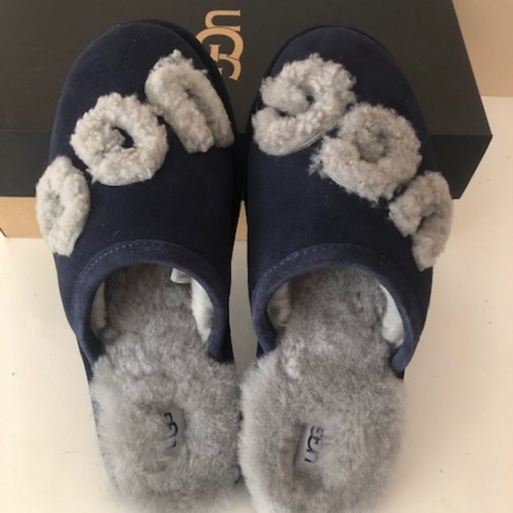 UGG Logo Scuff sheepskin slipper. 3D. Size: 11 - Picture 7 of 11